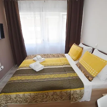 Roko & Borna Free Public Parking Apartment Zadar
