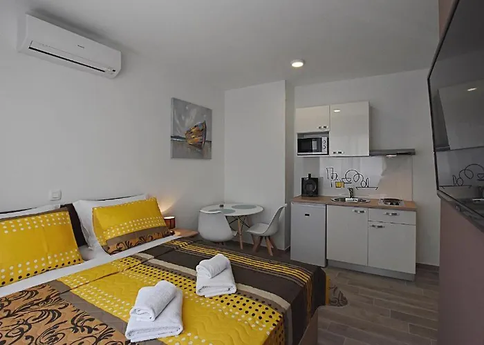 Roko & Borna Appartamento *